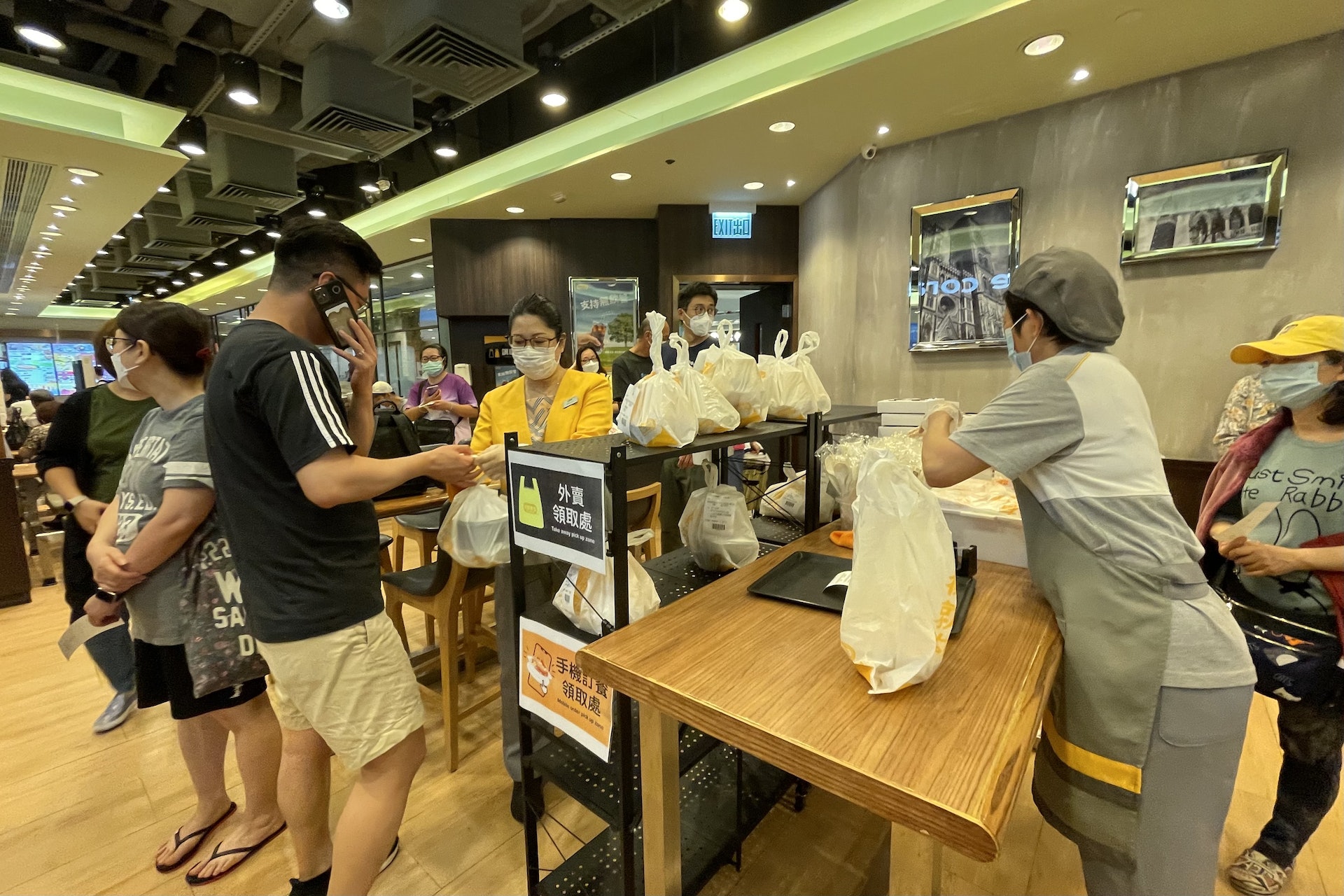 《香港01》今日到事發大家樂了解事件,但職員指未有目擊當時情形。(盧翊銘攝) 《香港01》今日到事發大家樂了解事件,但職員指未有目擊當時情形。(盧翊銘攝)