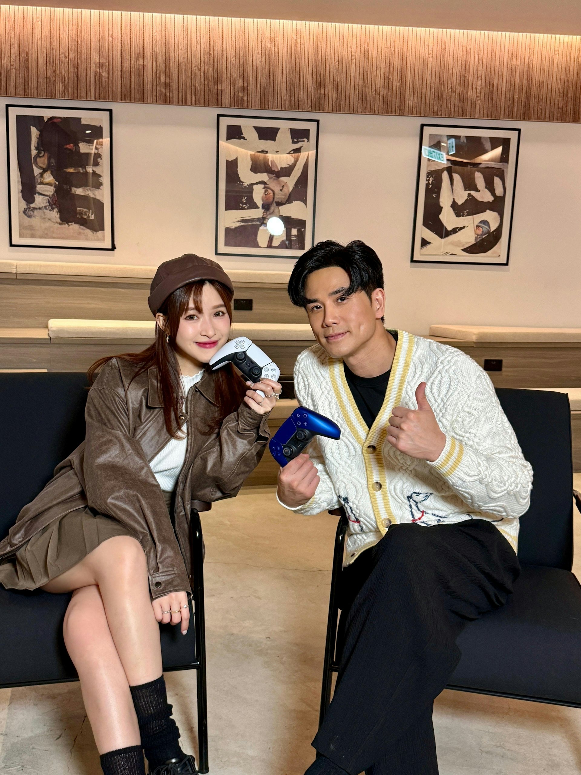 伍允龍與Renee原來因為打機結緣。(經理人公司提供) 伍允龍與Renee原來因為打機結緣。(經理人公司提供)